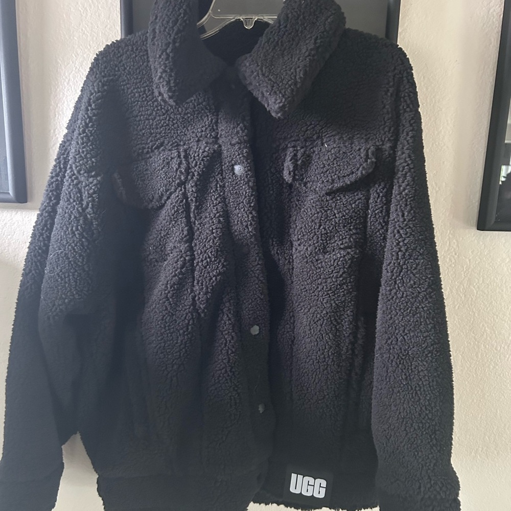 UGG black fleece, fully lined Jacket
